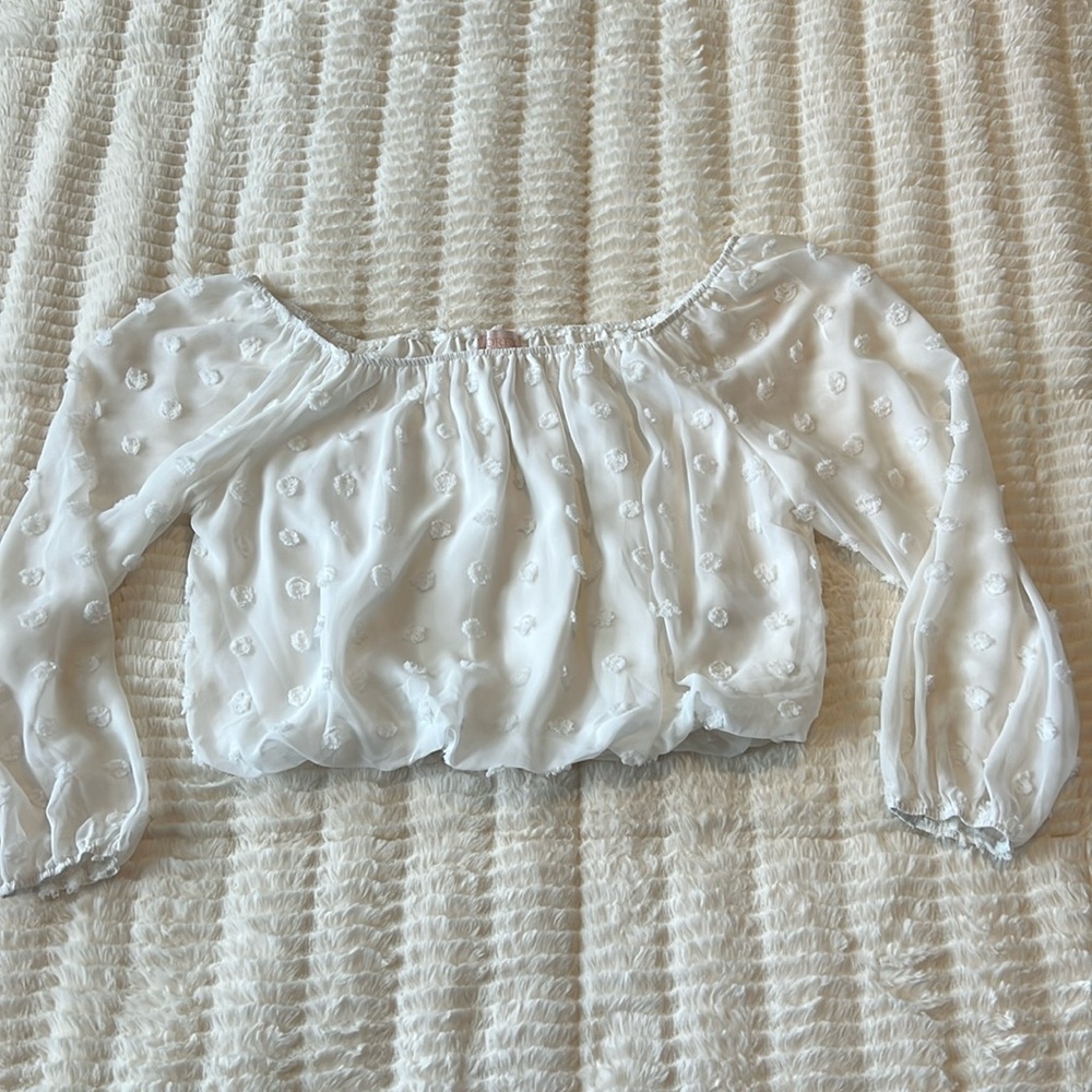 Audrey Parks + Francesca’s Off Shoulder Crop Long Sleeve
